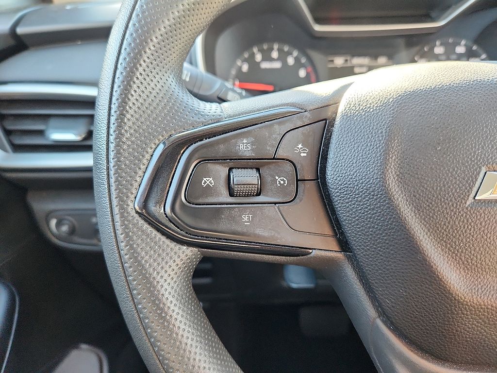 Thumbnail: 2021 Chevrolet TrailBlazer - 22