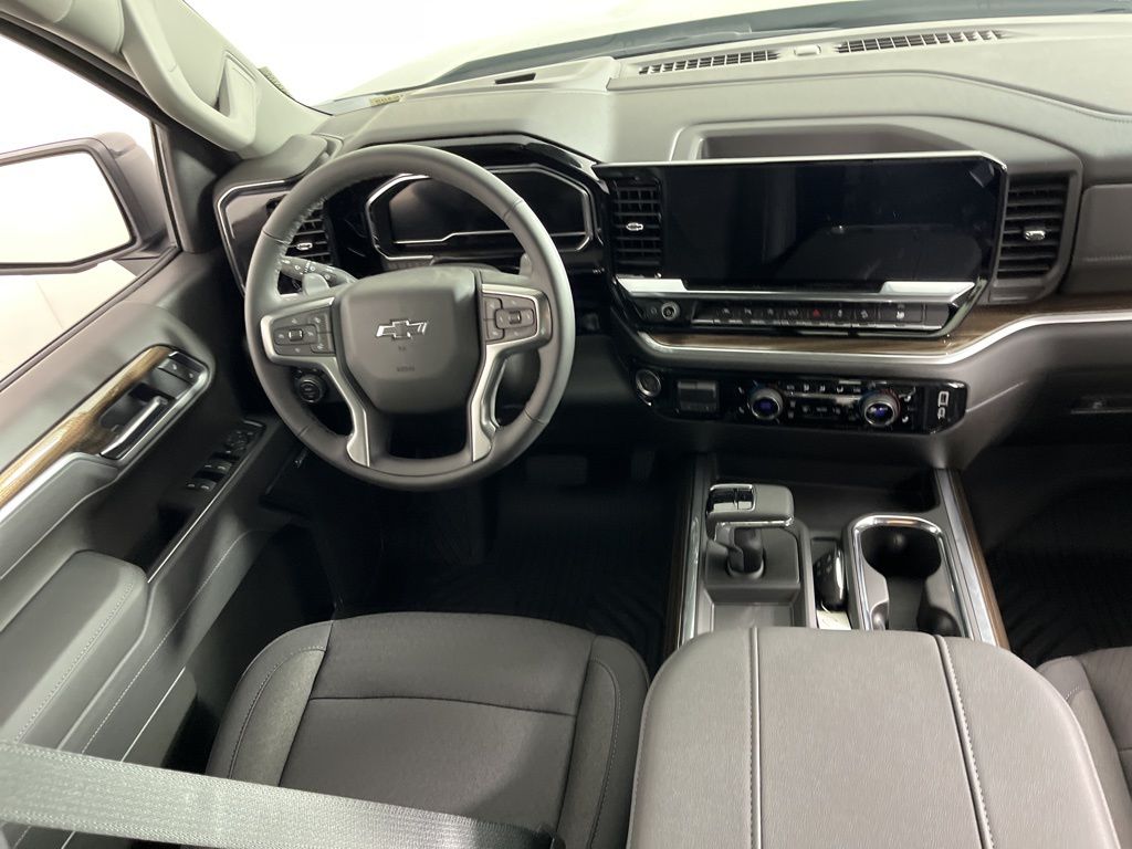 Thumbnail: 2025 Chevrolet Silverado 1500 - 14