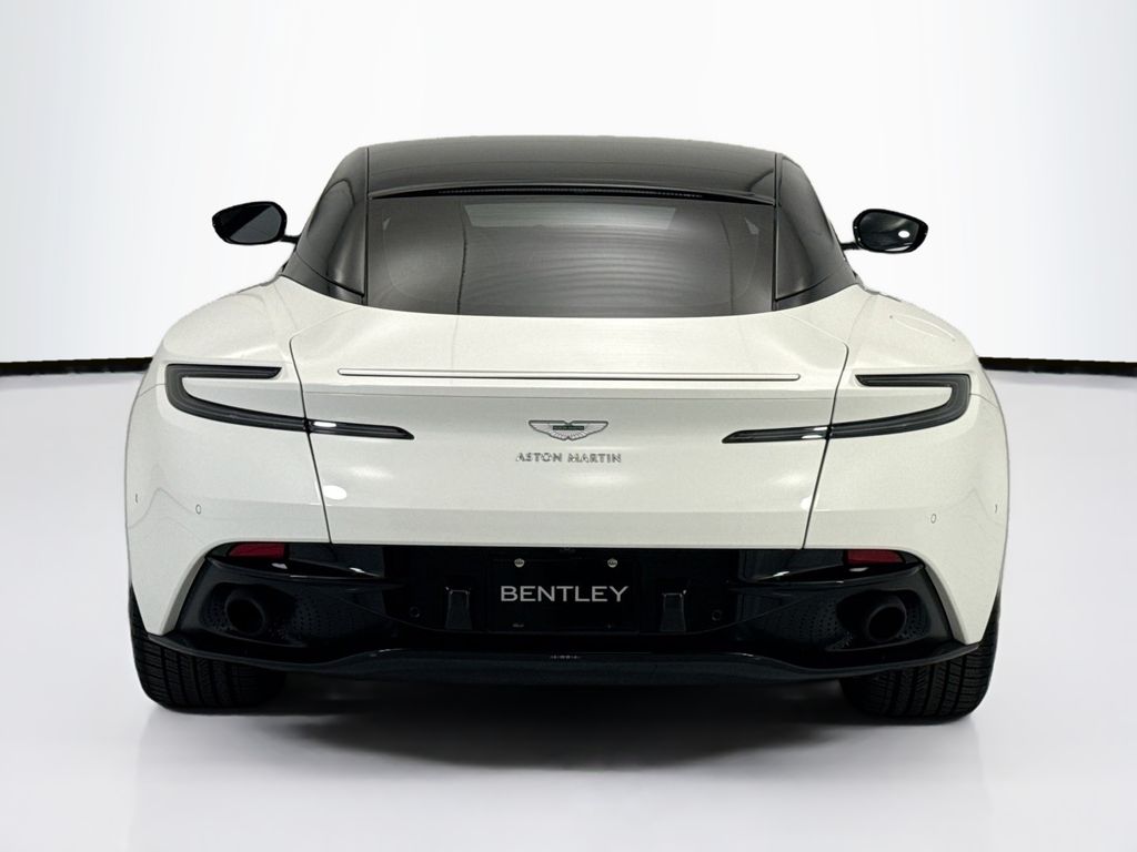 Thumbnail: 2018 Aston Martin DB11 - 6