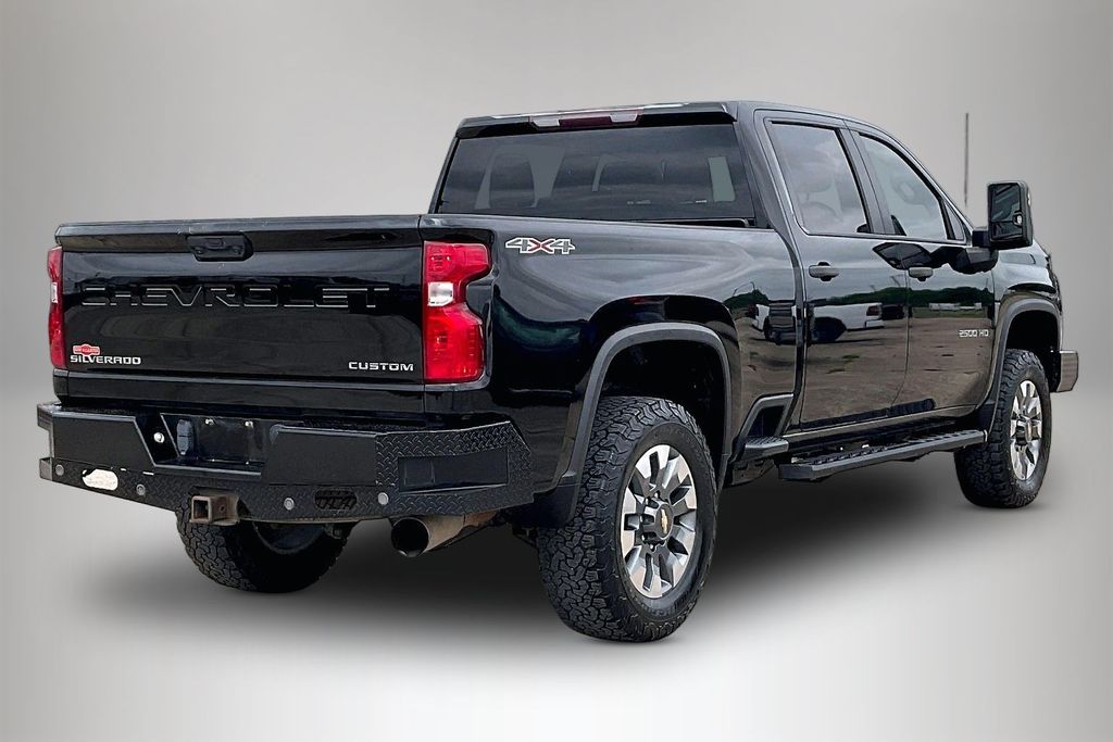 Used 2022 Chevrolet Silverado 2500HD Custom 4D Crew Cab