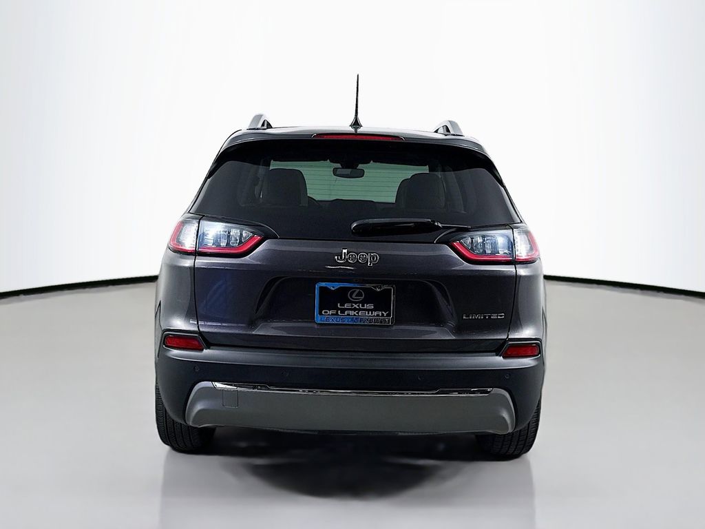 Thumbnail: 2019 Jeep Cherokee - 6