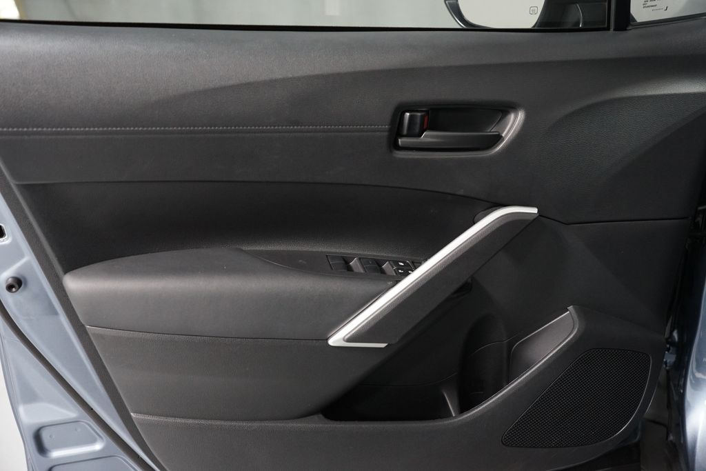 Thumbnail: 2024 Toyota Corolla Cross - 29