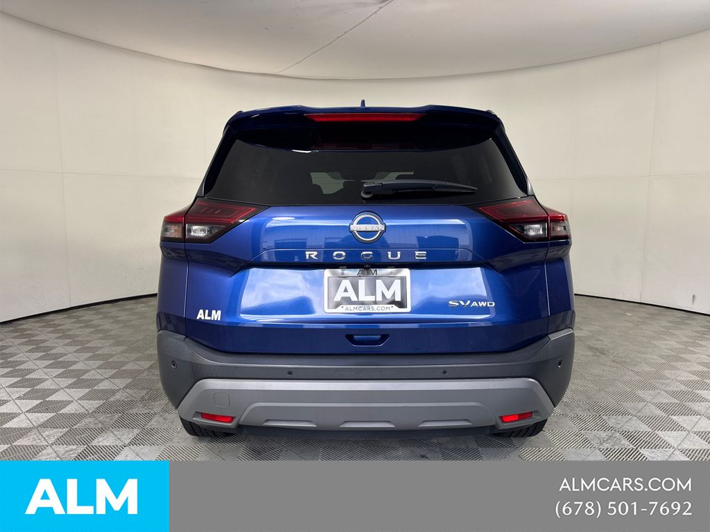 Used 2023 Blue Nissan SV image 7