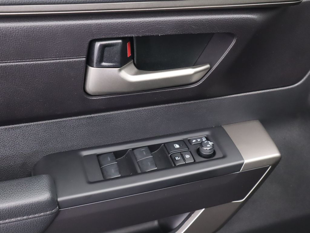 Thumbnail: 2024 Toyota Tundra - 23