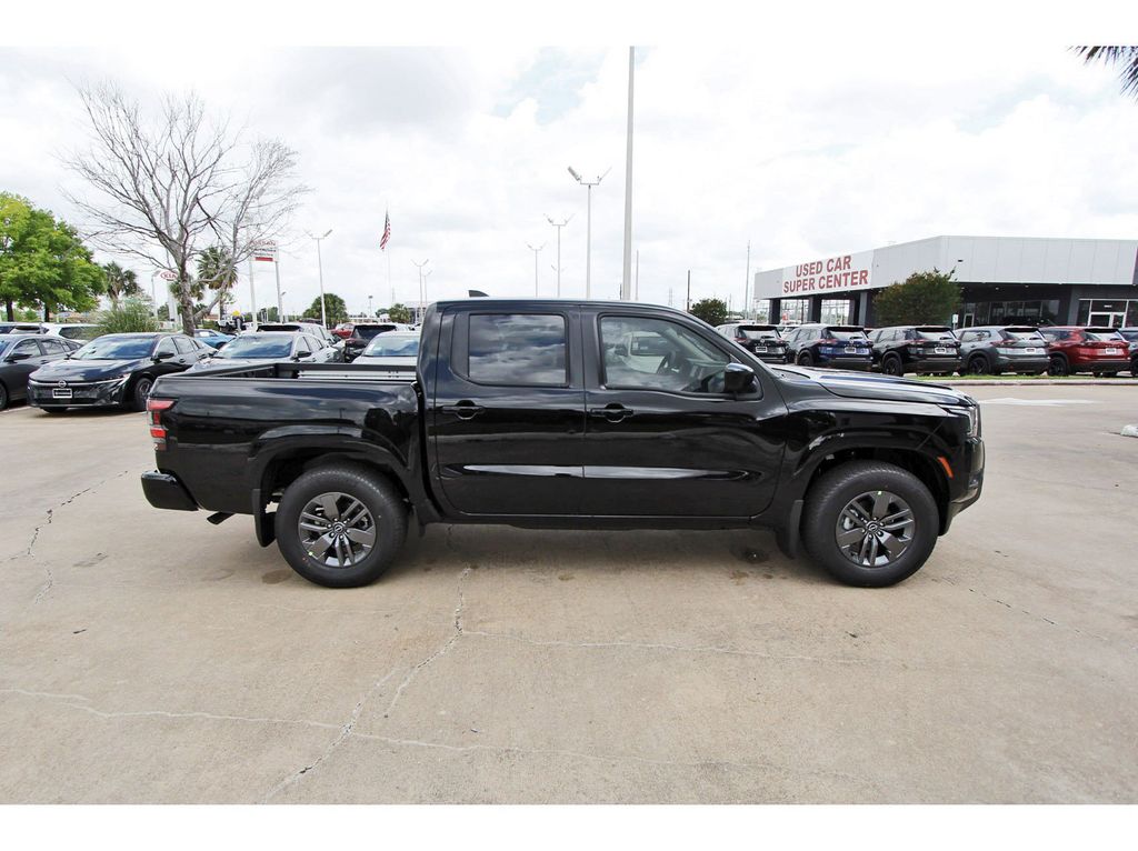 2026 Nissan Frontier SV - 4