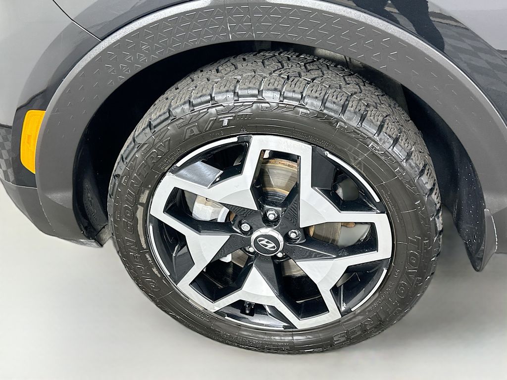 Thumbnail: 2023 Hyundai Santa Cruz - 32