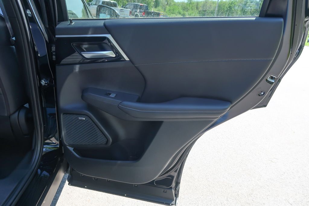 2026 Mitsubishi Outlander SE 2.5 S-AWC