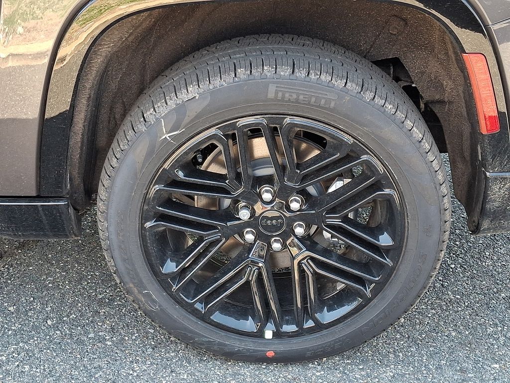 New 2026 Jeep Grand Wagoneer L SUV