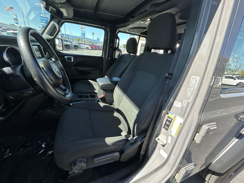 Thumbnail: 2023 Jeep Wrangler - 11