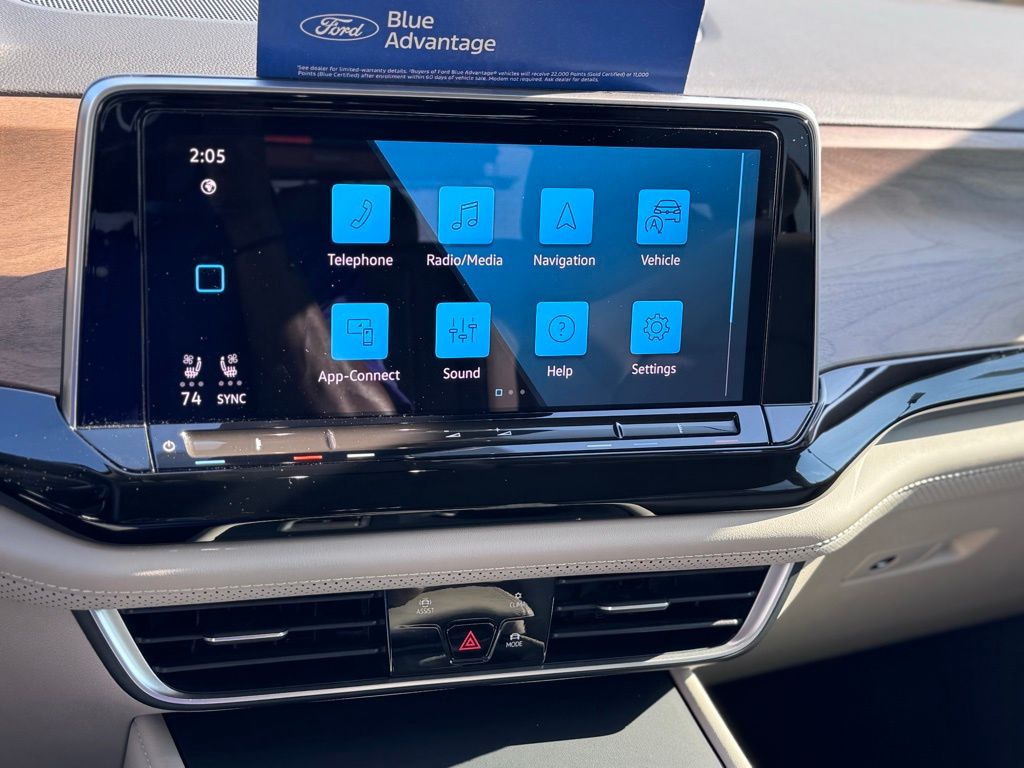 2024 Volkswagen Atlas 2.0T SE