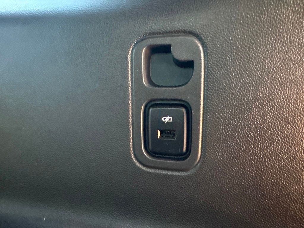 Used 2023 Chevrolet Traverse SUV
