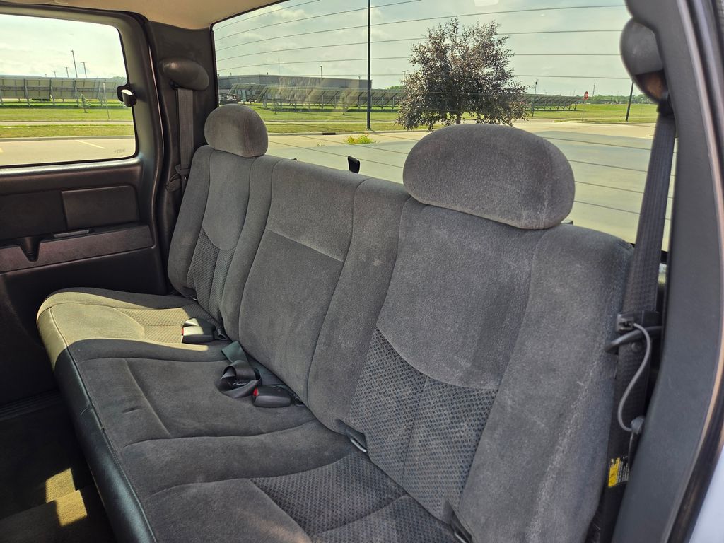 2005 Chevrolet Silverado 1500 LS