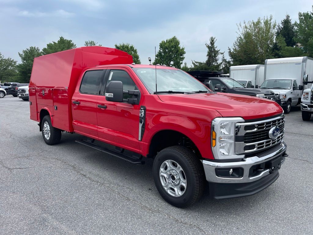 2026 Ford F-350 Chassis XLT
