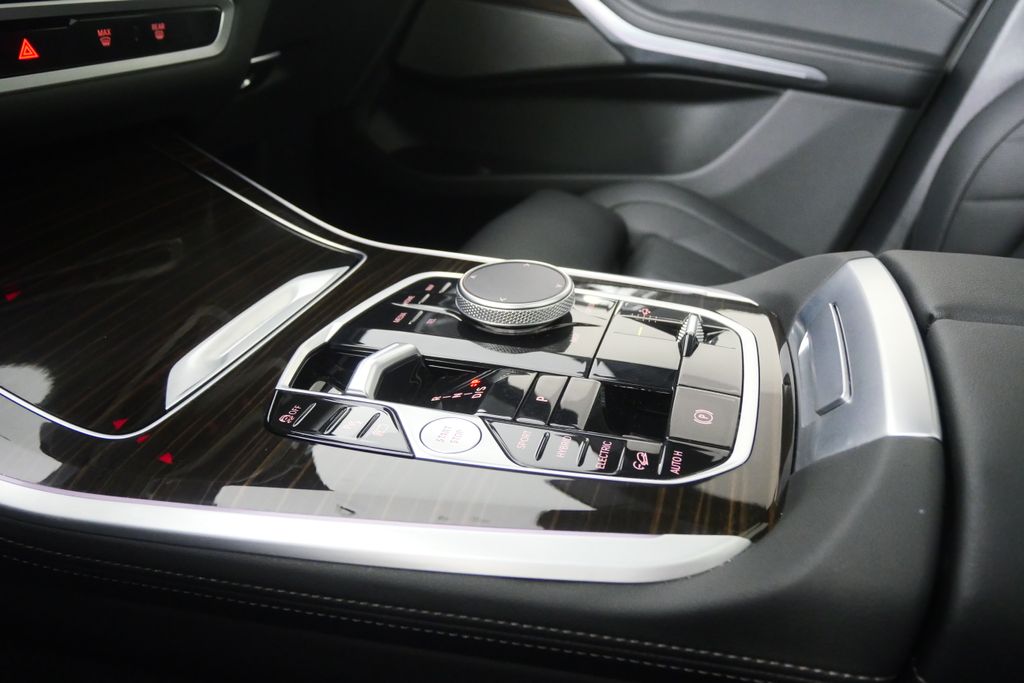 Thumbnail: 2024 BMW X5 - 23