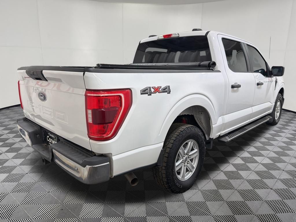 View vehicle photo 6