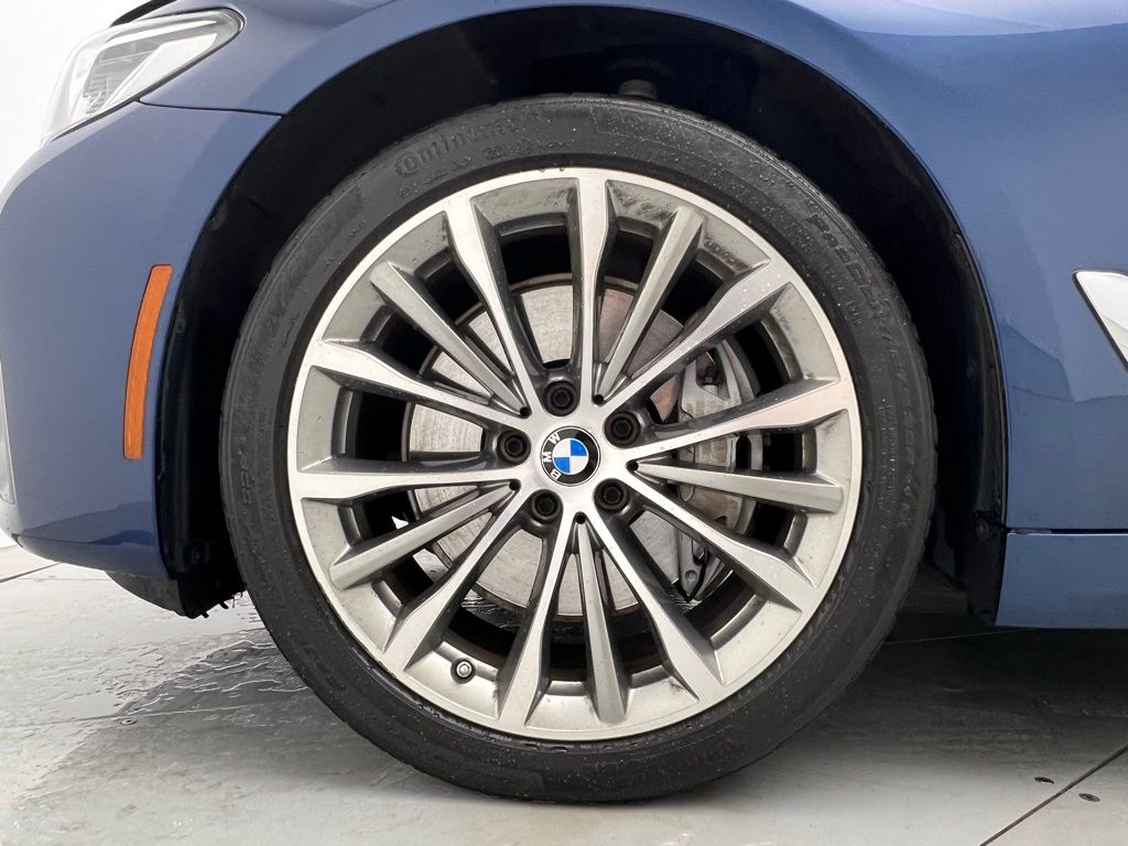 2022 BMW 5 Series 540i 24