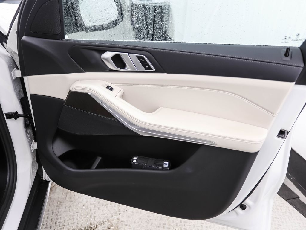2022 BMW X5 xDrive40i 29