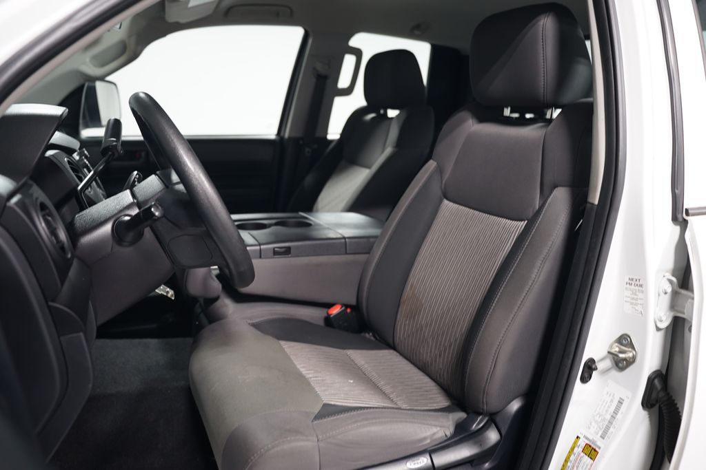 2017 Toyota Tundra SR5 22