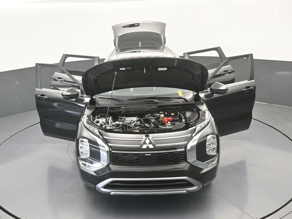 New 2026 Black Diamond Mitsubishi SE image 76