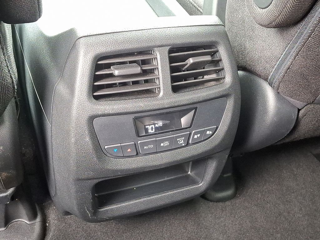 Thumbnail: 2022 Honda Pilot - 11