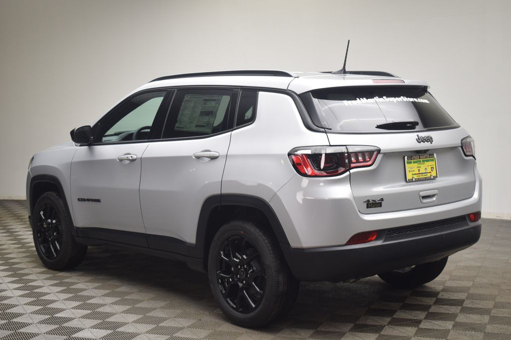 new 2026 Jeep Compass car, priced at $31,030