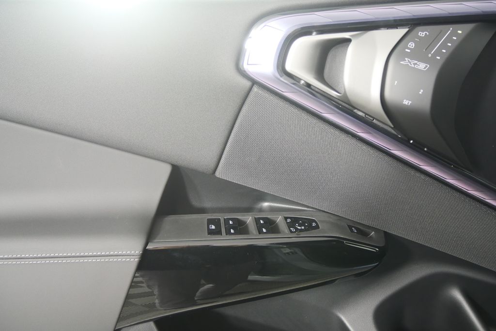 Thumbnail: 2026 BMW X3 - 8