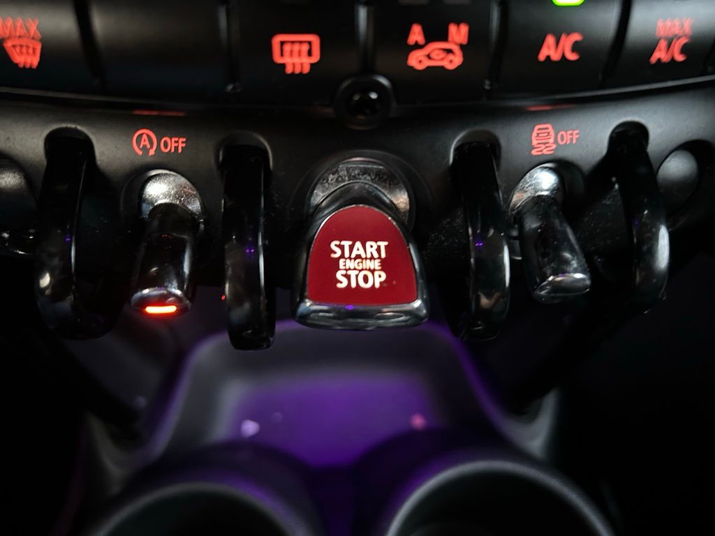 Thumbnail: 2016 MINI Cooper - 26