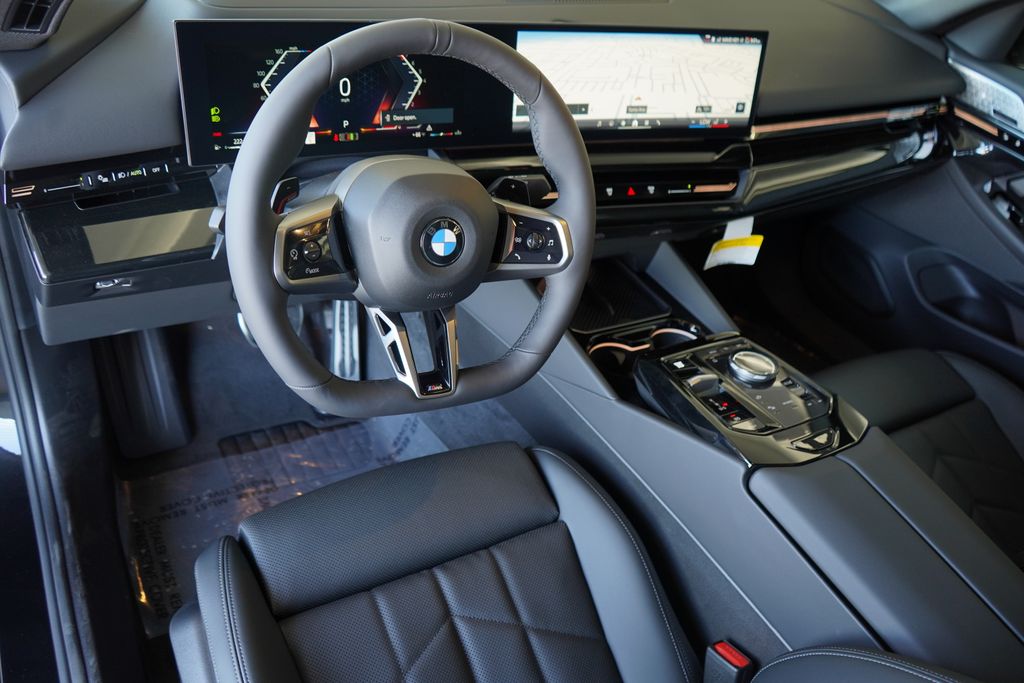 Thumbnail: 2026 BMW 5 Series - 13