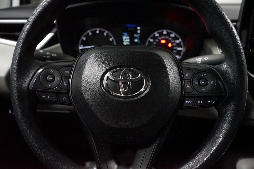 Thumbnail: 2025 Toyota Corolla - 12