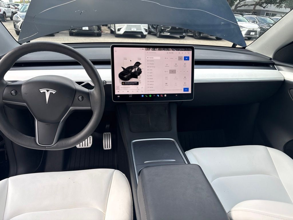 Thumbnail: 2023 Tesla Model Y - 16