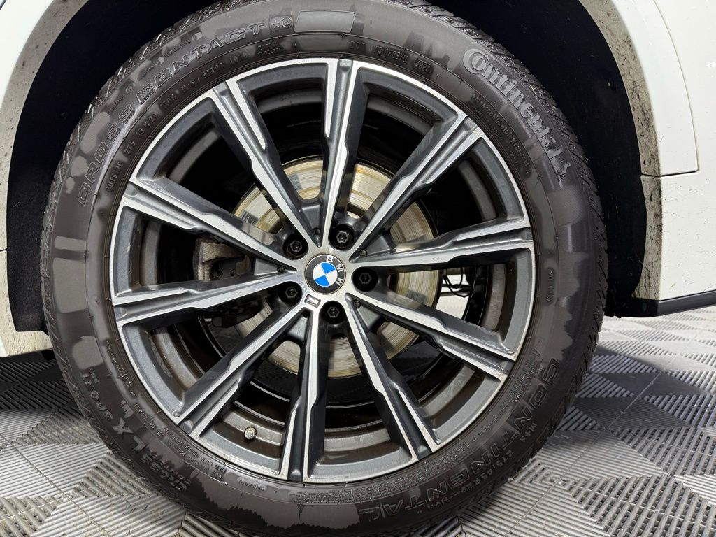 Thumbnail: 2023 BMW X5 - 10