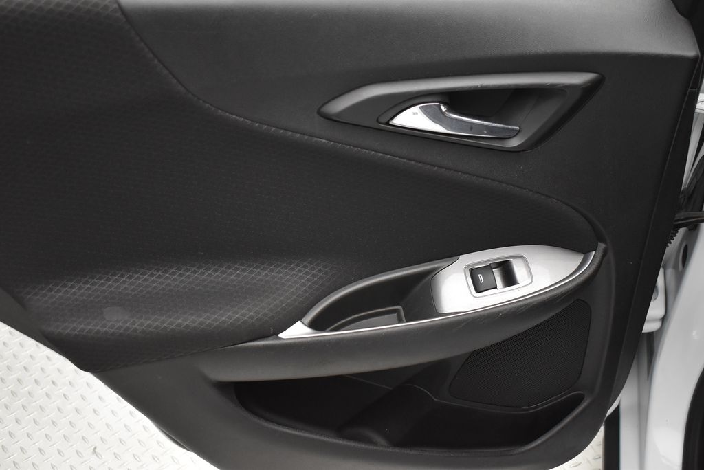 Thumbnail: 2024 Chevrolet Malibu - 30