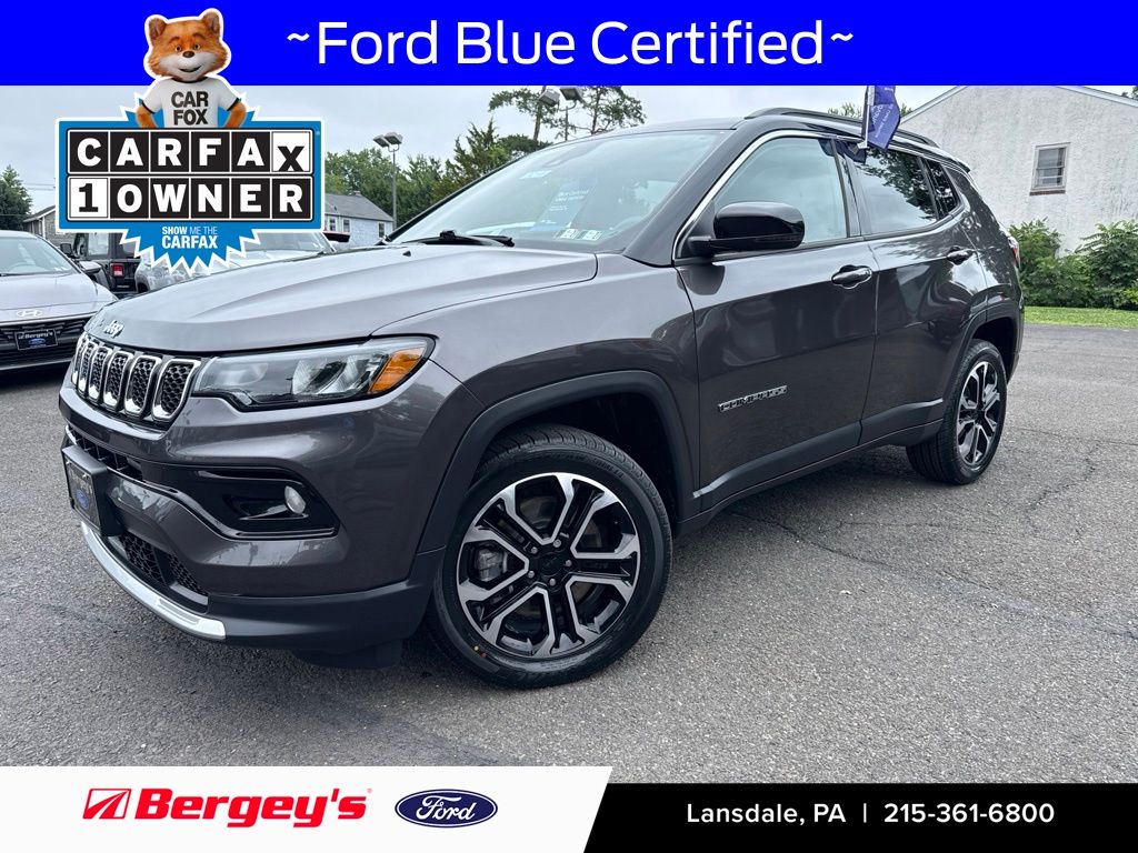 Baltic Gray Metallic Clearcoat 2024 Jeep Compass SUV / Crossover Four-Wheel Drive 8-Speed Automatic