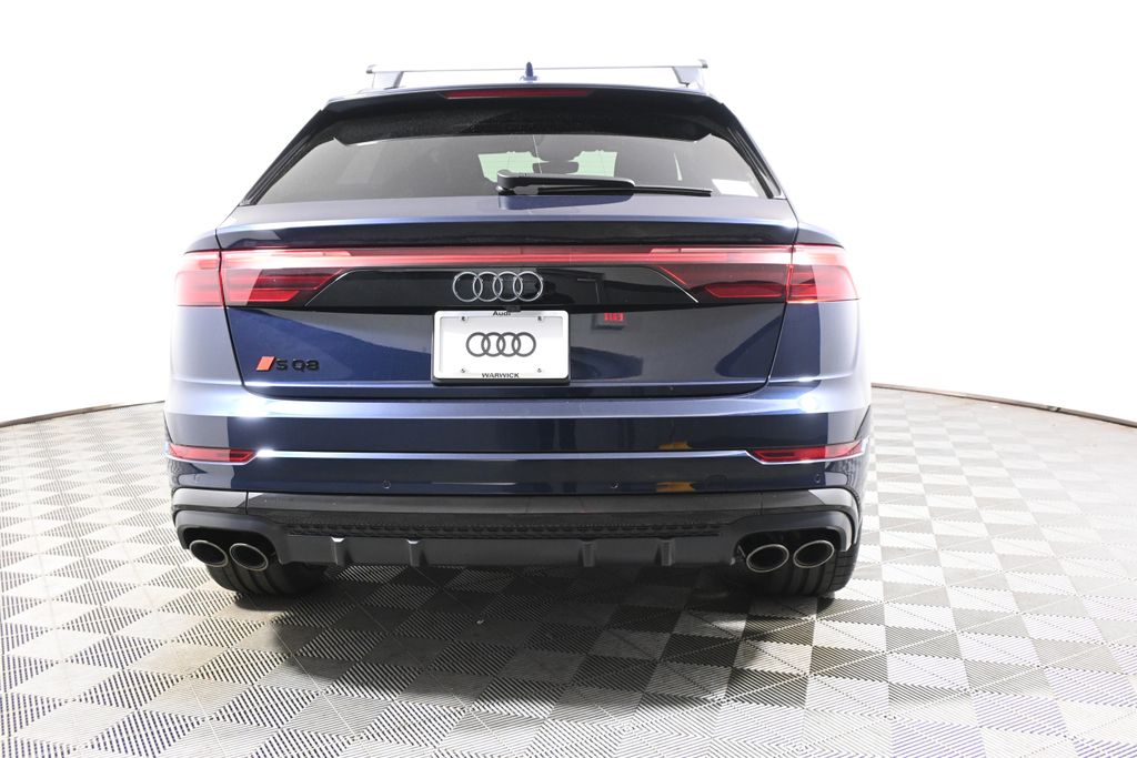 Thumbnail: 2026 Audi SQ8 - 6