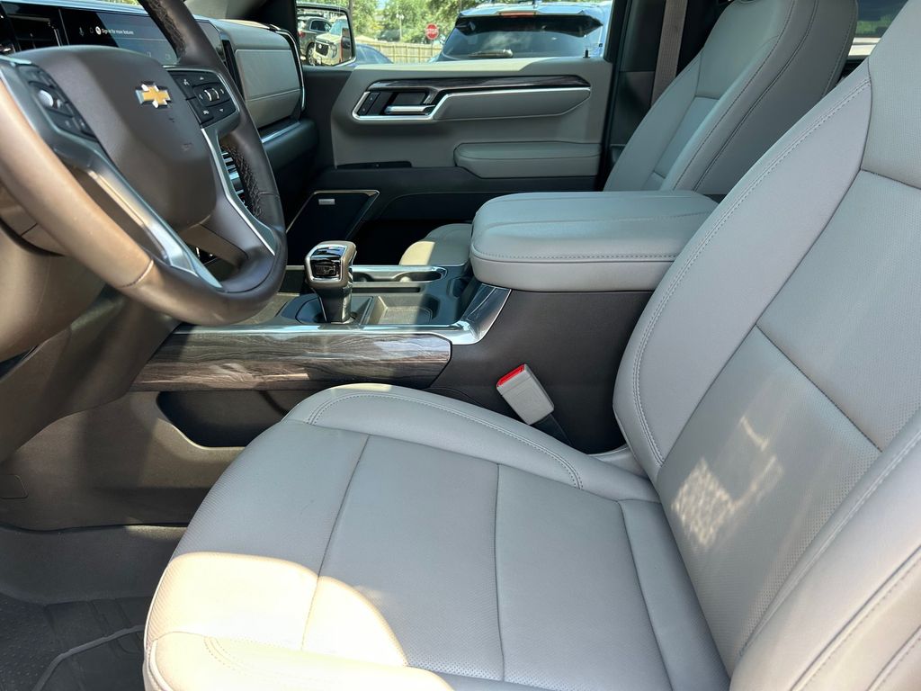 Used 2025 Chevrolet Silverado 1500 Truck