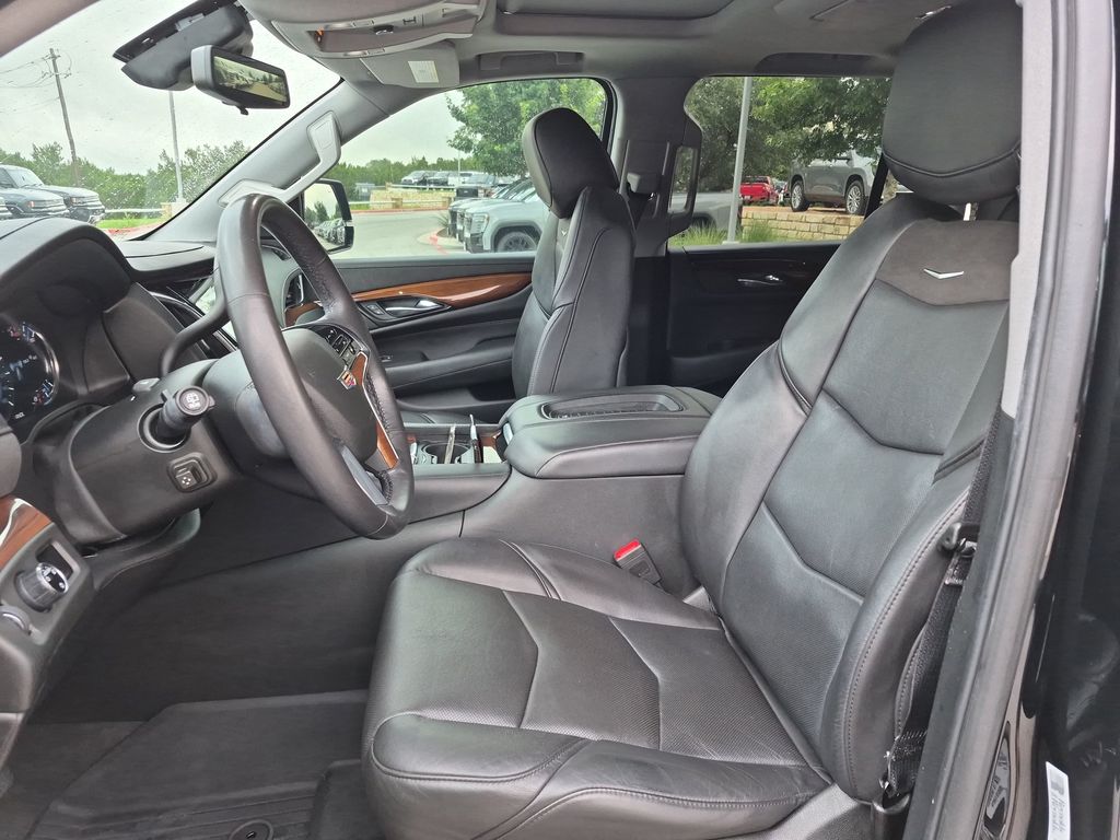 Used Car 2020 Cadillac Escalade  Premium Luxury For Sale Under $35,000 In Austin, Texas