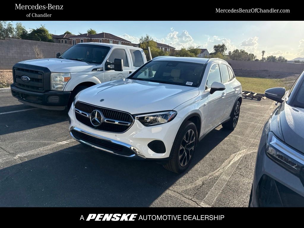 White 2025 Mercedes-Benz GLC SUV / Crossover All-Wheel Drive 9-Speed Automatic