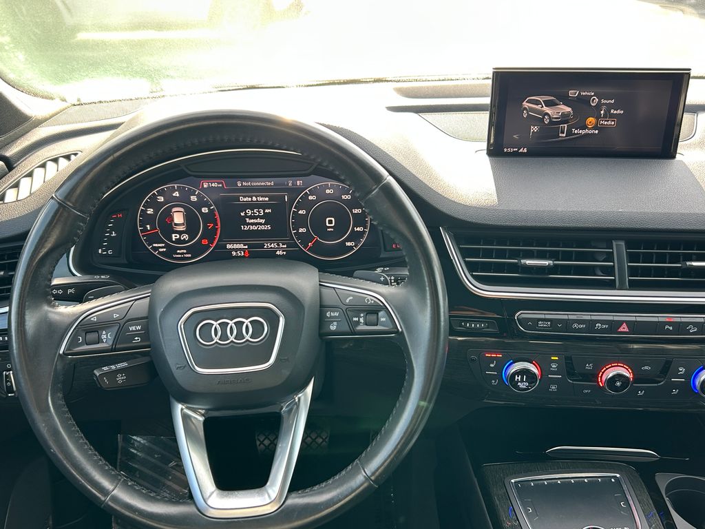 Thumbnail: 2018 Audi Q7 - 16