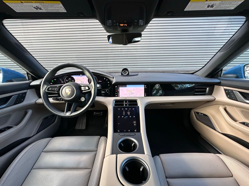 Thumbnail: 2025 Porsche Taycan - 6