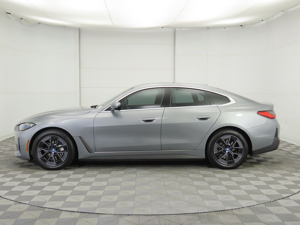 Thumbnail: 2024 BMW i4 - 8