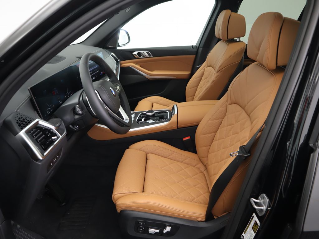 Thumbnail: 2026 BMW X5 - 21