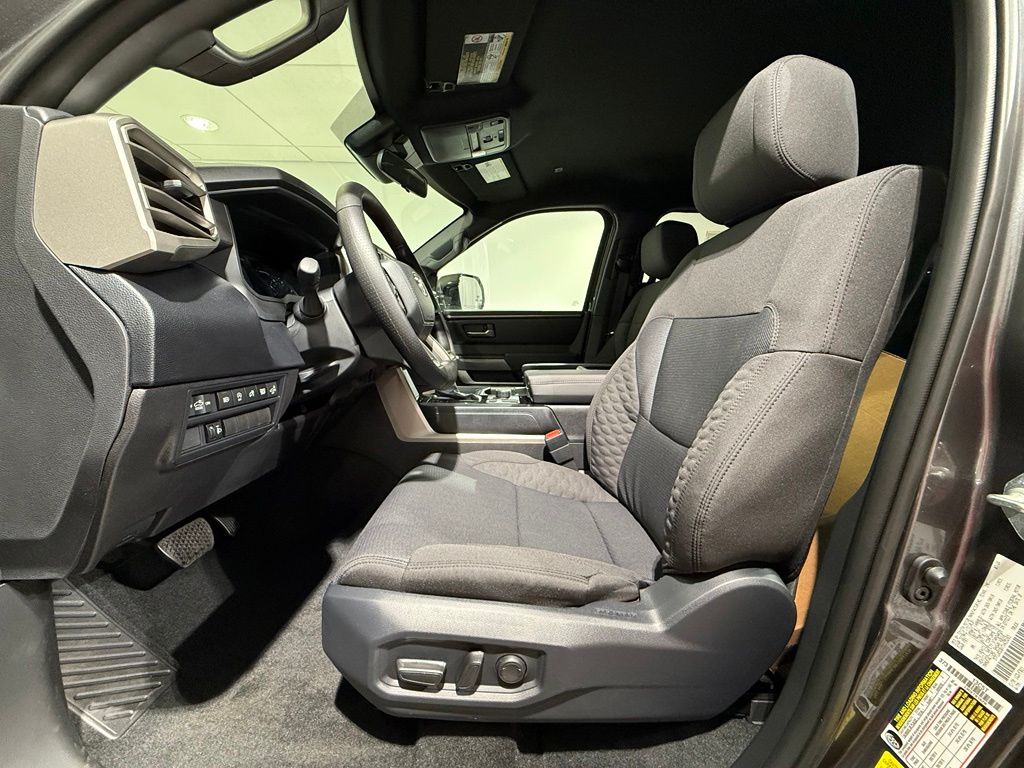 Thumbnail: 2026 Toyota Tundra - 12