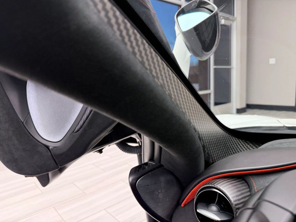 2024 McLaren 750S
