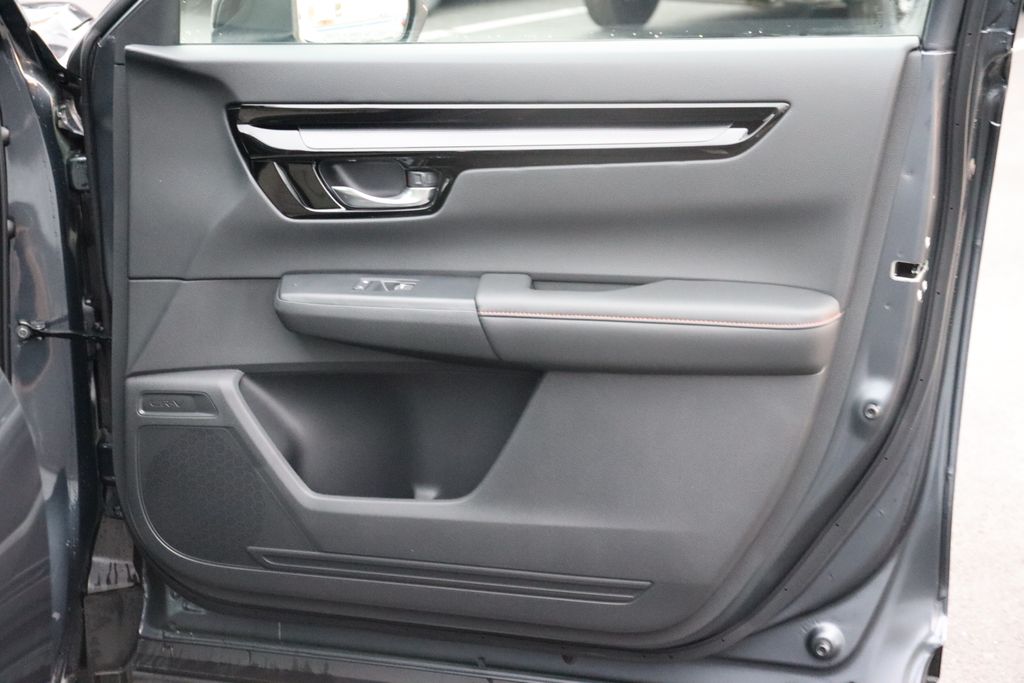 2025 Honda CR-V Sport Touring 20