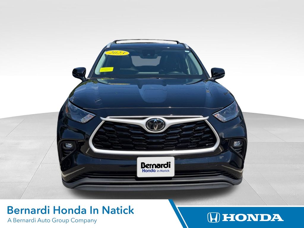 Midnight Black Metallic 2023 Toyota Highlander SUV / Crossover All-Wheel Drive 8-Speed Automatic