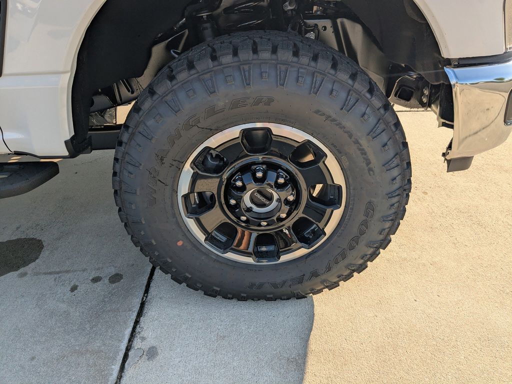 2025 Ford F-250 LARIAT