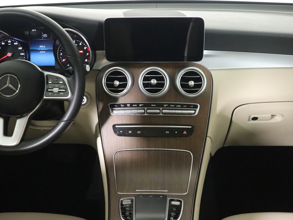 Thumbnail: 2022 Mercedes-Benz GLC - 14