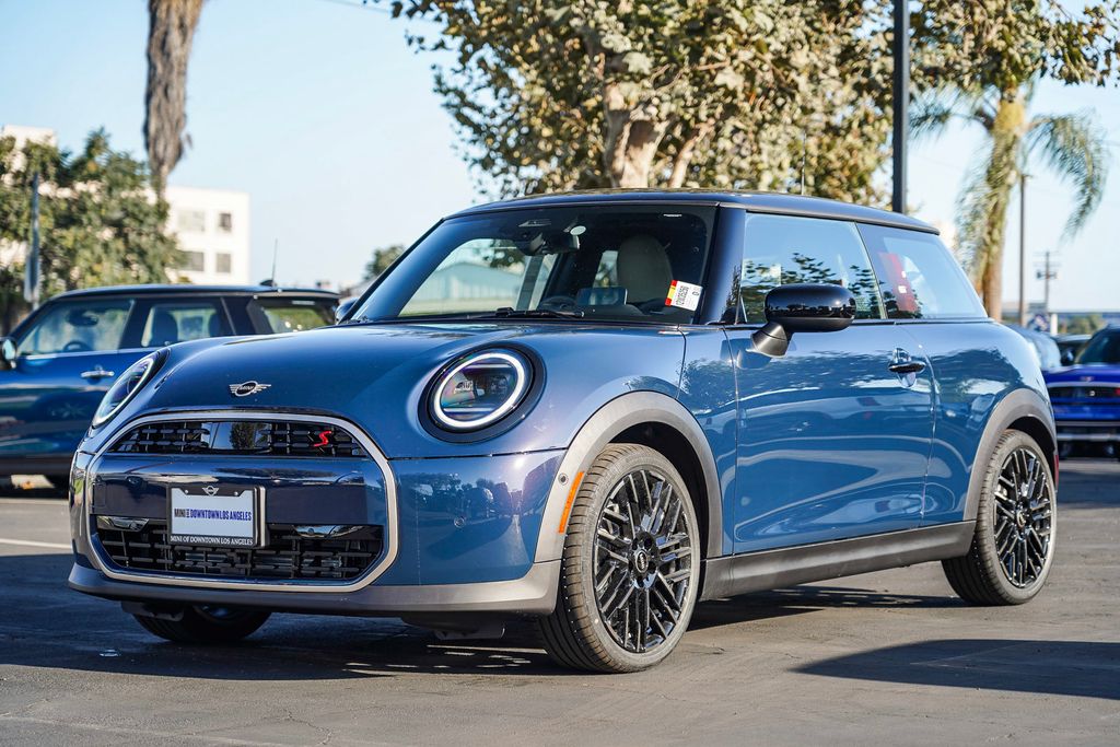 2025 MINI Cooper S  5