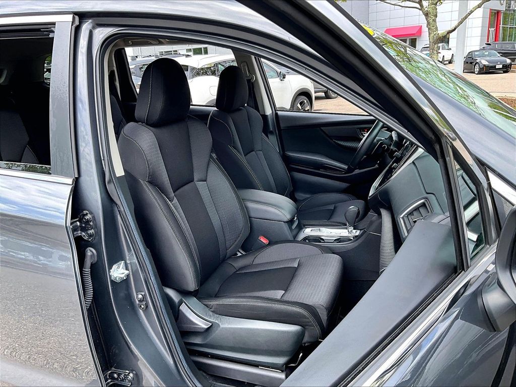 2023 Subaru Ascent — photo 11