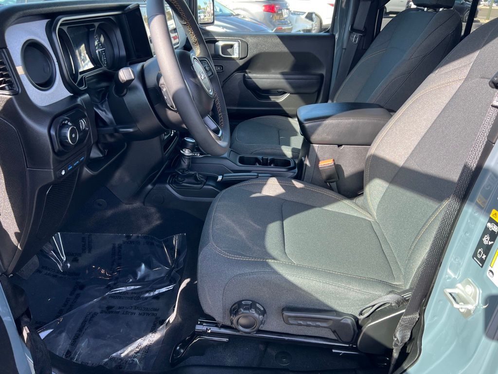 Thumbnail: 2024 Jeep Wrangler - 14